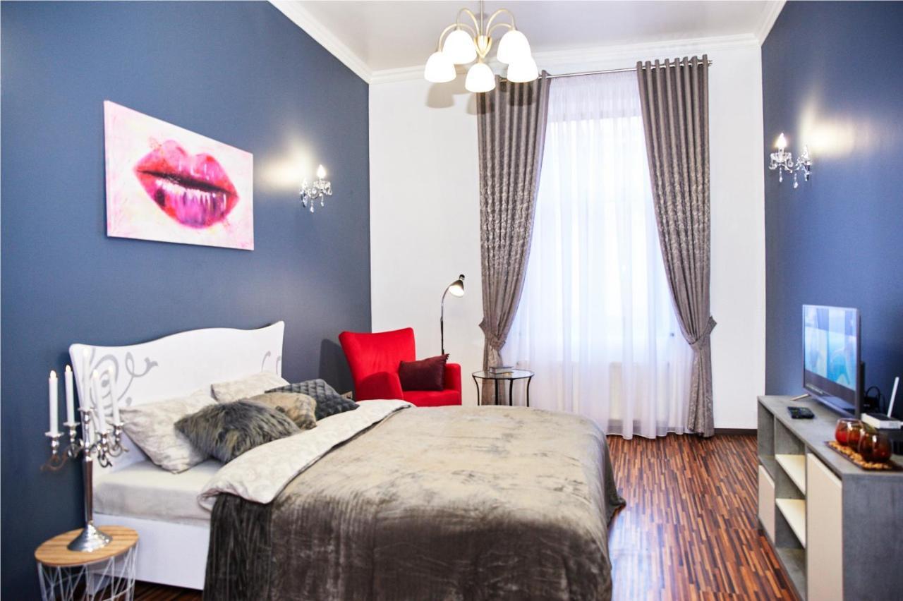 Designer Apartment In The Center Lemberg Exterior foto